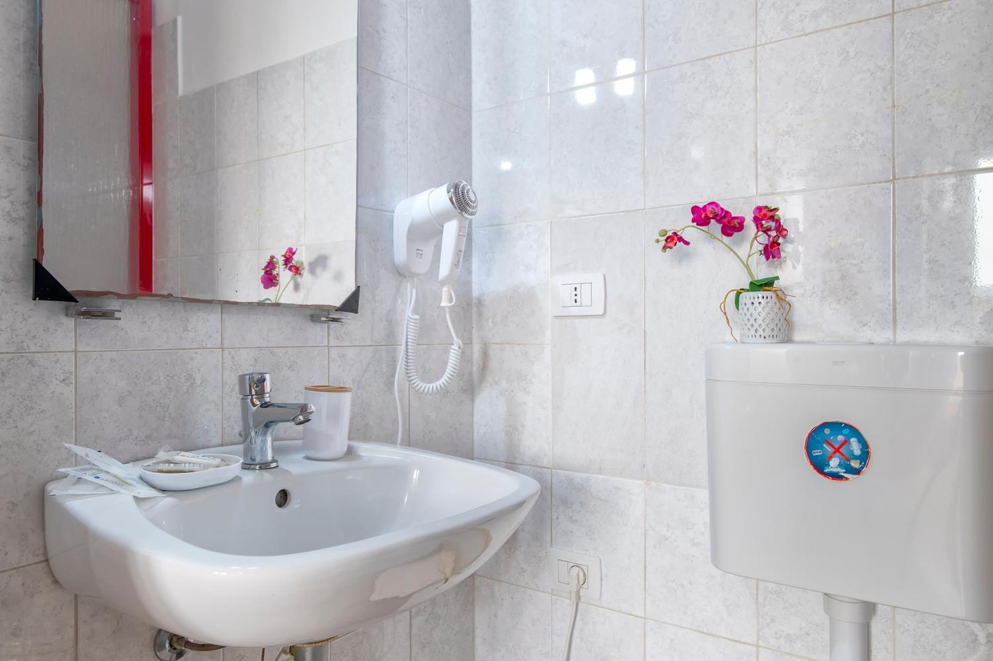 Oasis Guest House Alghero Buitenkant foto