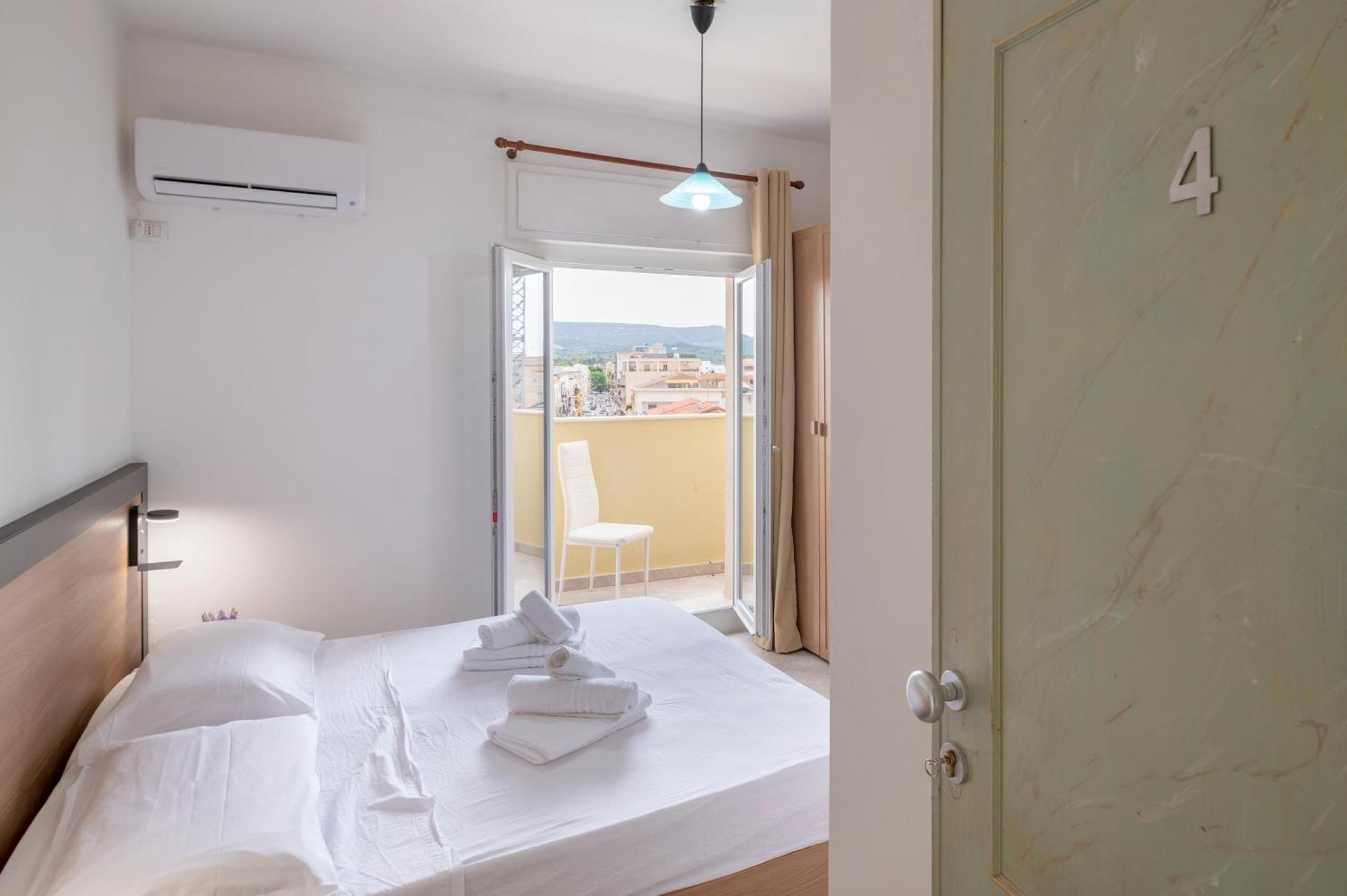 Oasis Guest House Alghero Buitenkant foto