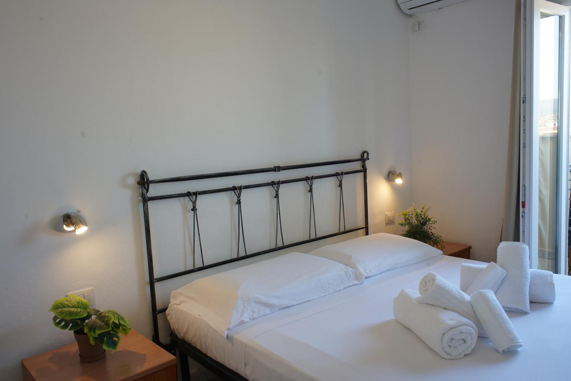Oasis Guest House Alghero Buitenkant foto