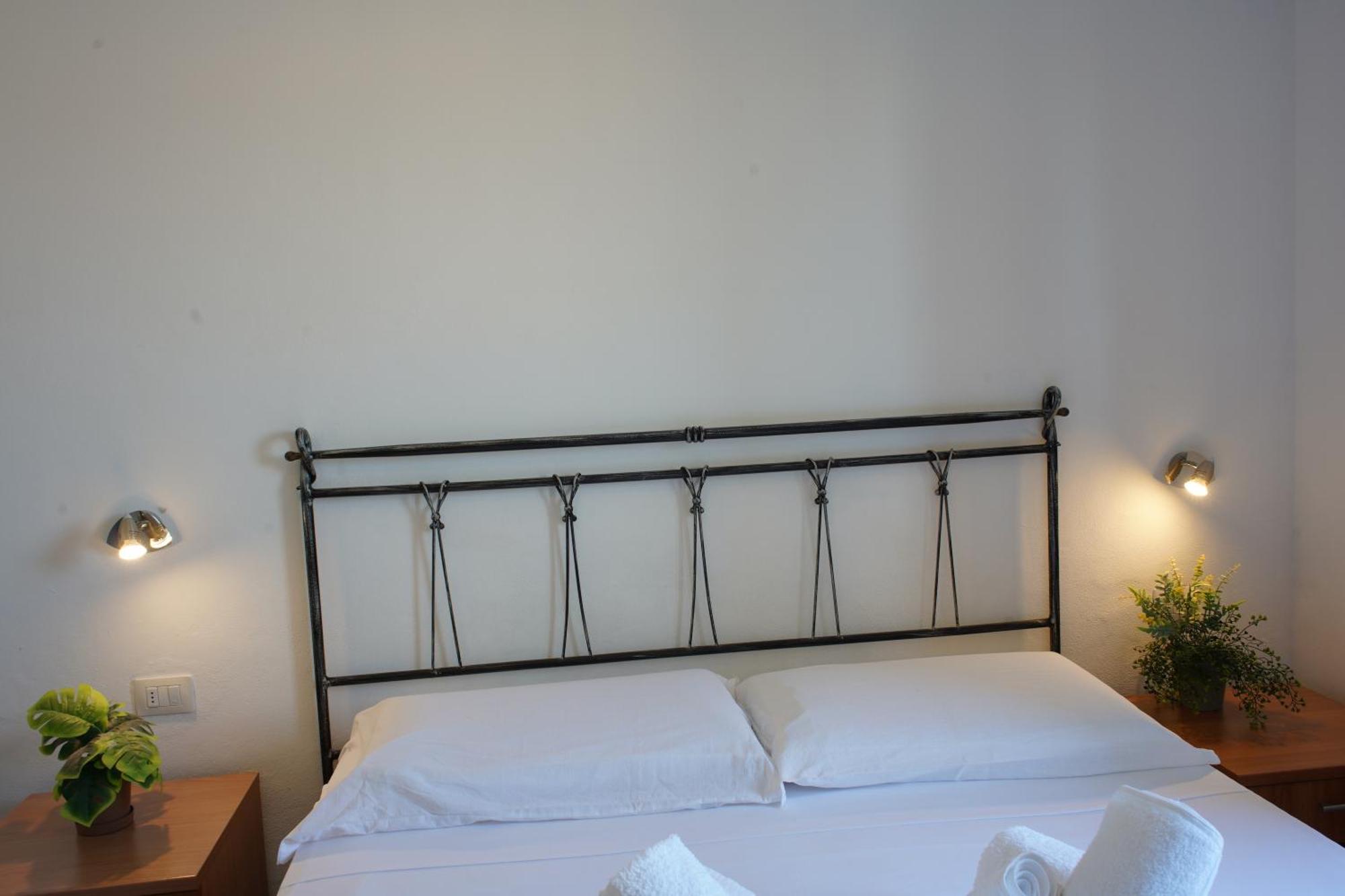 Oasis Guest House Alghero Buitenkant foto