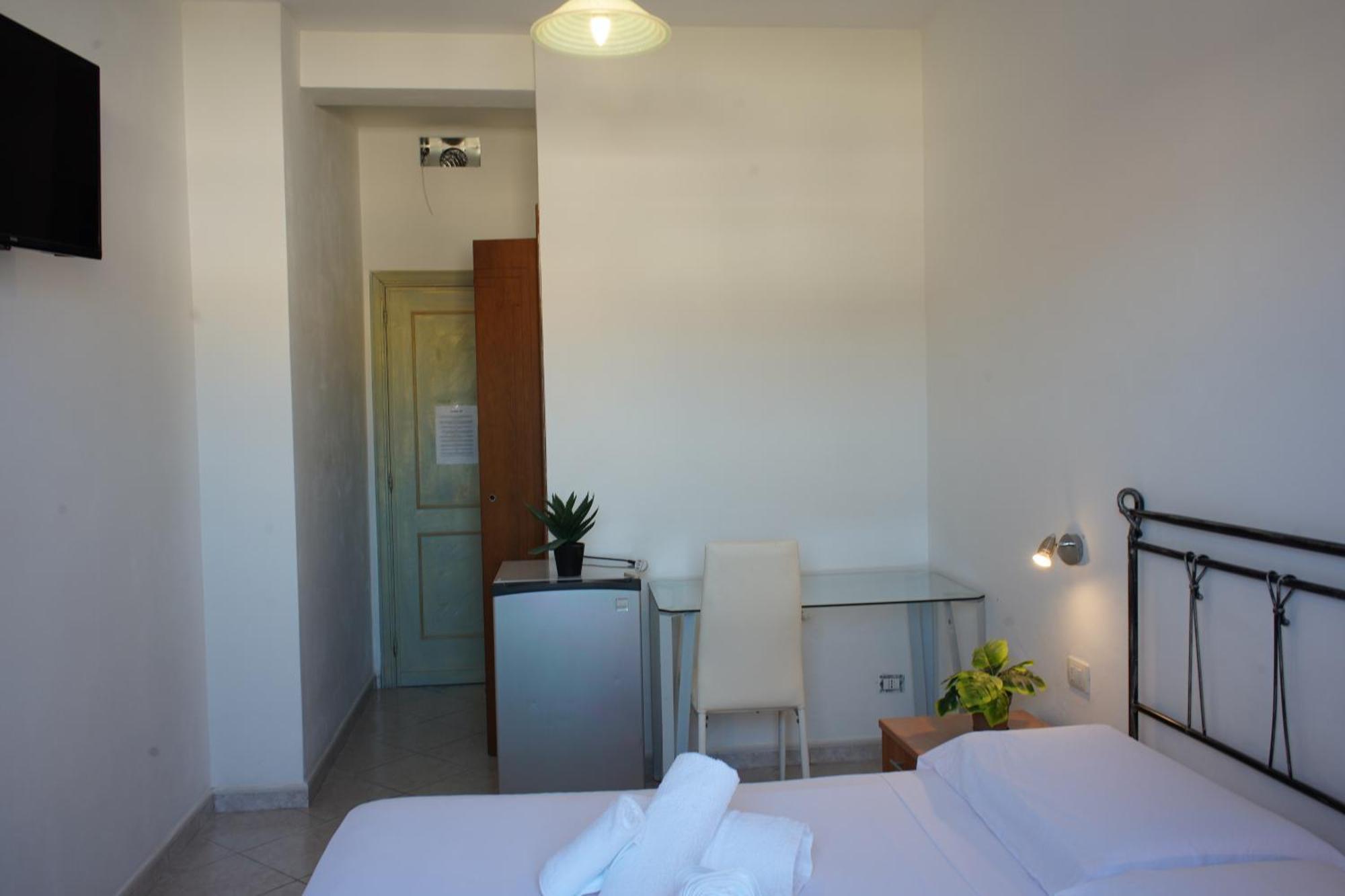 Oasis Guest House Alghero Buitenkant foto