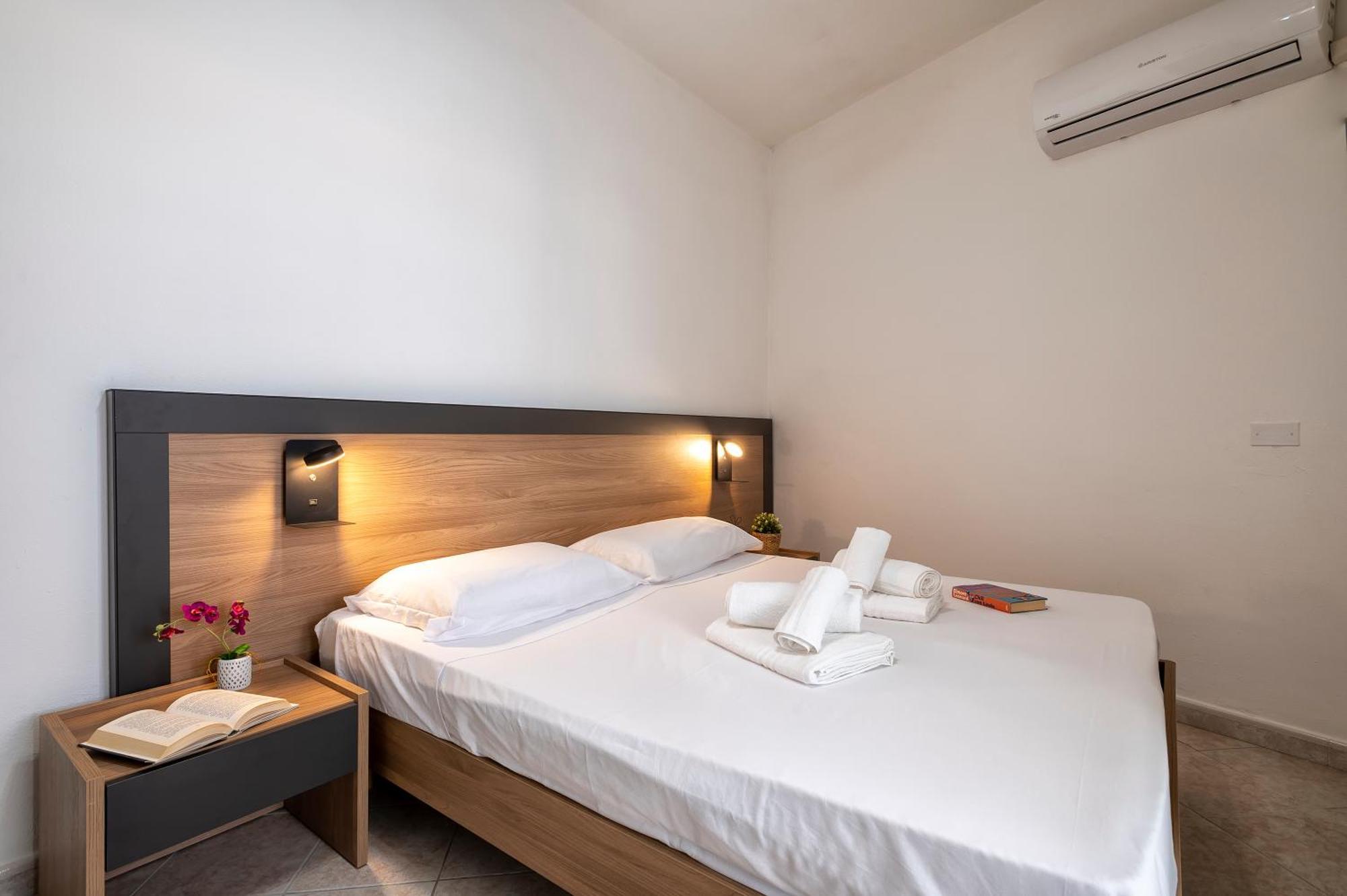 Oasis Guest House Alghero Buitenkant foto