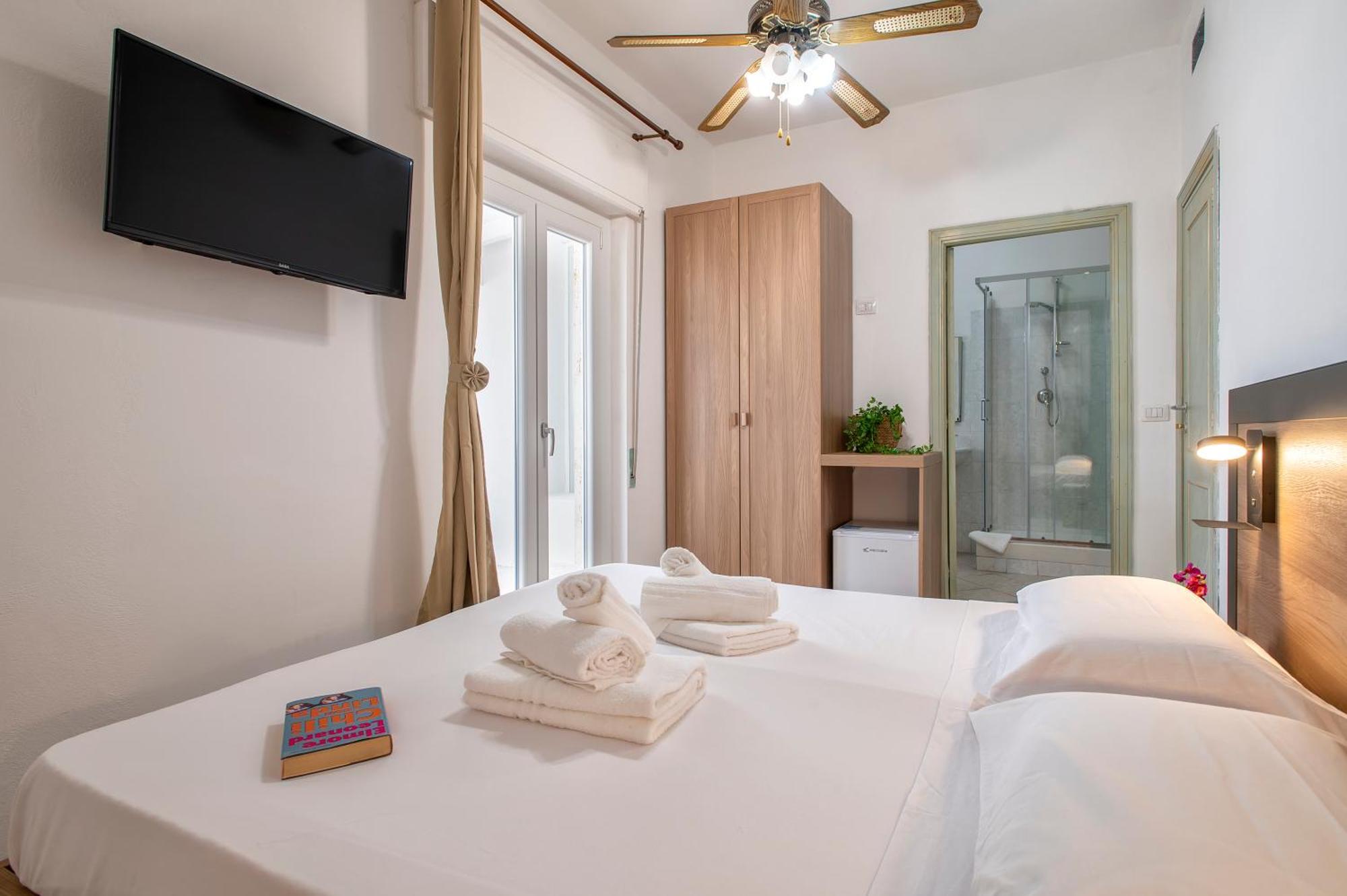 Oasis Guest House Alghero Buitenkant foto