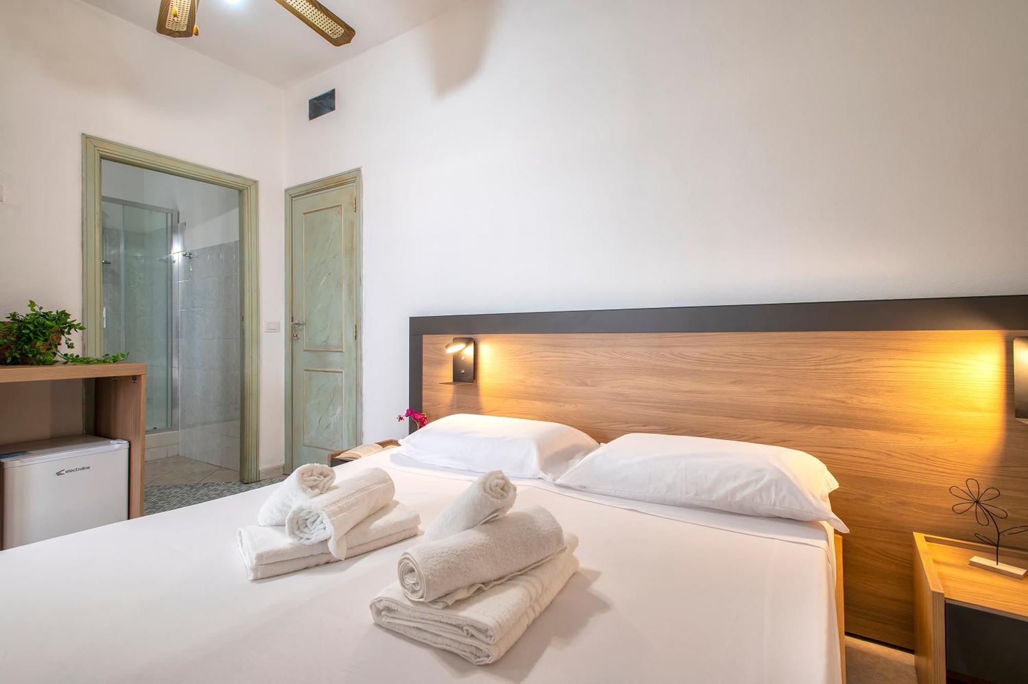 Oasis Guest House Alghero Buitenkant foto