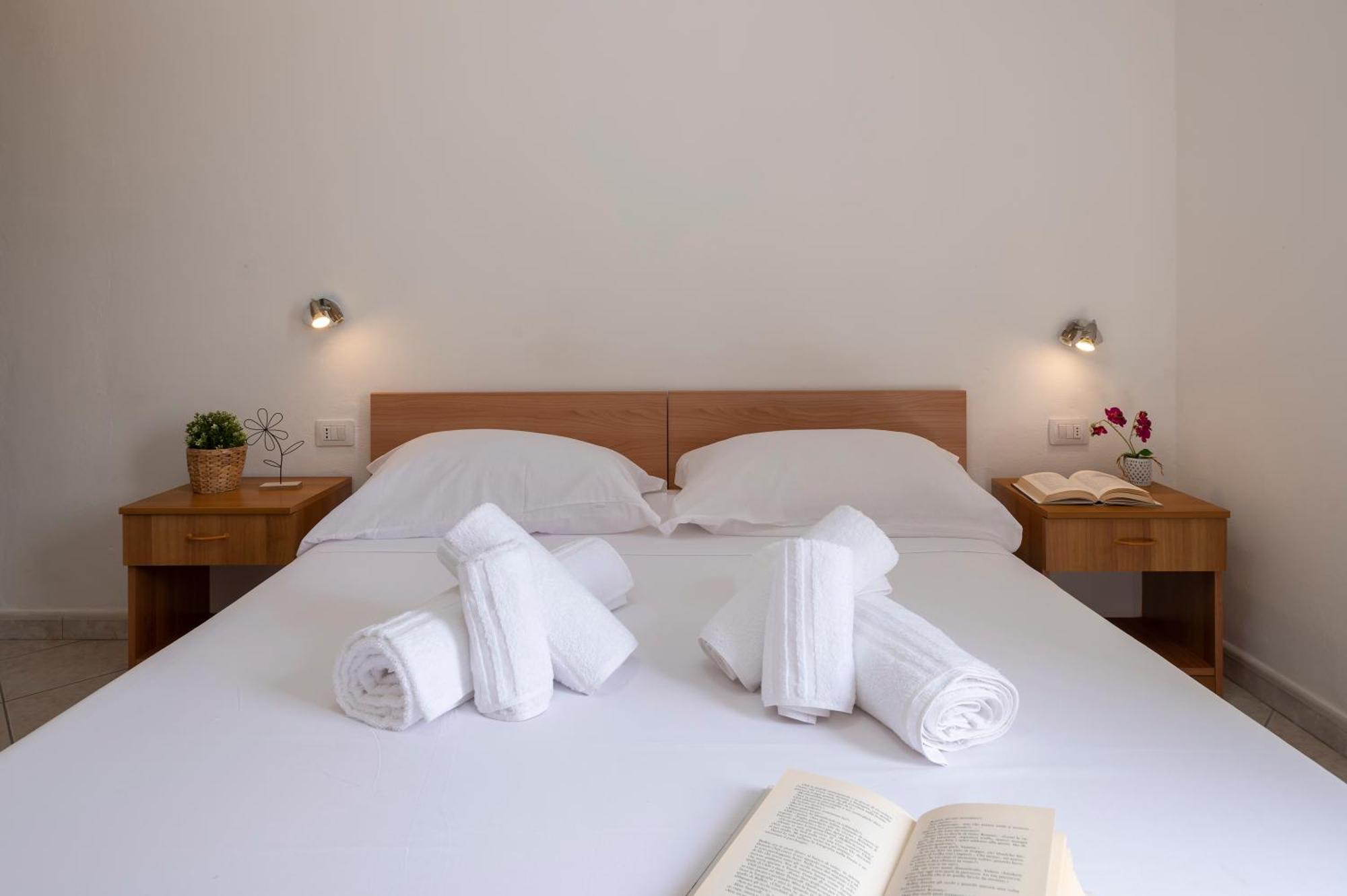Oasis Guest House Alghero Buitenkant foto